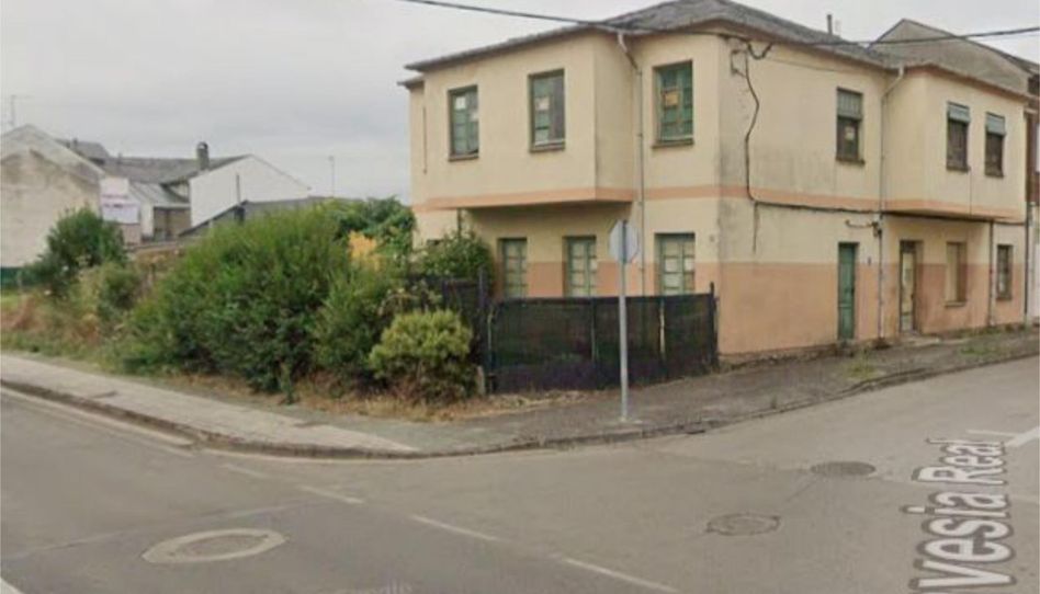 Casa adosada en venda a Travesia Real, 3, Compostilla - Columbrianos, Ponferrada - imatge 1 Foto 1 de Casa adosada en venda a Travesia Real, 3, Compostilla - Columbrianos, Ponferrada