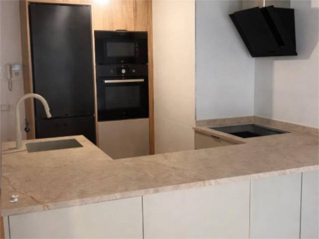 Apartamento en Alquiler en Barriada los Fernández, 8 en Torre de Benagalbón