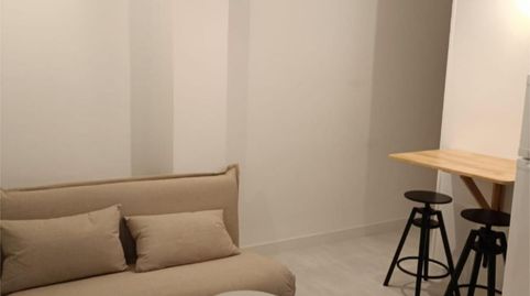 Foto 2 de Apartamento de alquiler en Calle Isidro Segovia, 1, Carmelitas, Salamanca Capital