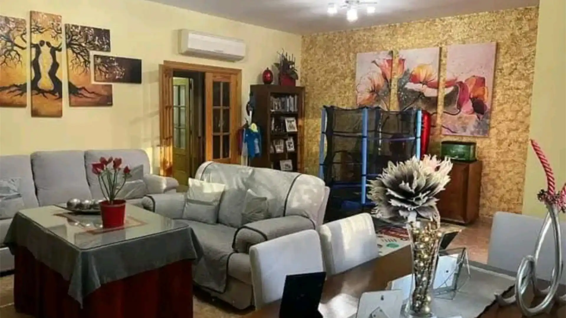 Pis en venda a Avenida Juan XXIII, 37, Bedmar y Garcíez