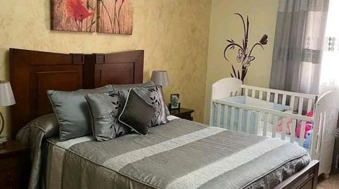 Foto 2 de Piso en venta en Avenida Juan XXIII, 37, Bedmar y Garcíez, Jaén