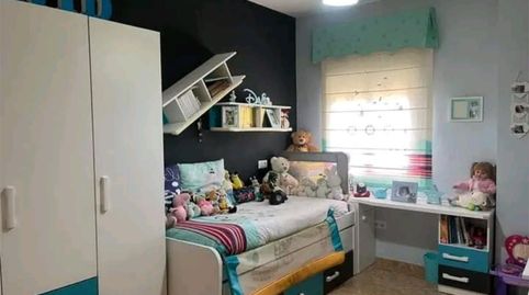 Foto 3 de Piso en venta en Avenida Juan XXIII, 37, Bedmar y Garcíez, Jaén