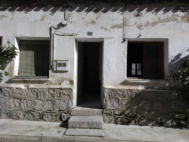Casa adosada en Venta en Calle Antonio Machado, 5 en El Hoyo de Pinares