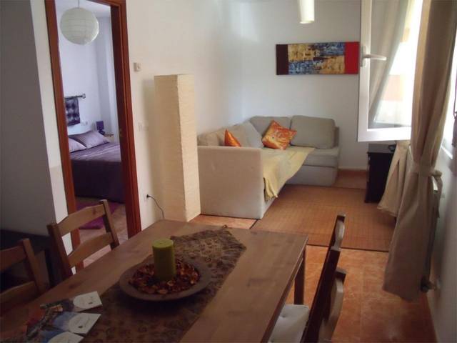 Piso en Alquiler en Calle Alcalde Blas Santa Cruz, 13 en Anguciana