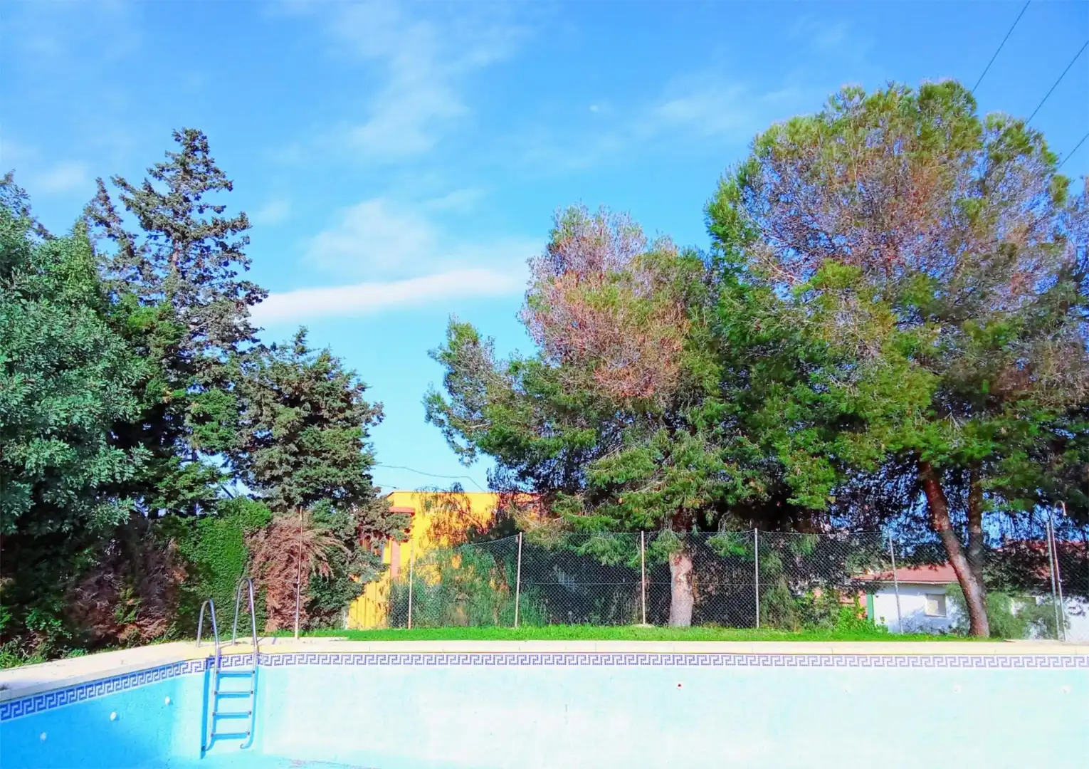 Piso en venta en Calle Sierra Almijara, Playa del Rincón Piscina de Piso en venta en Rincón de la Victoria con Terraza, Piscina y Amueblado