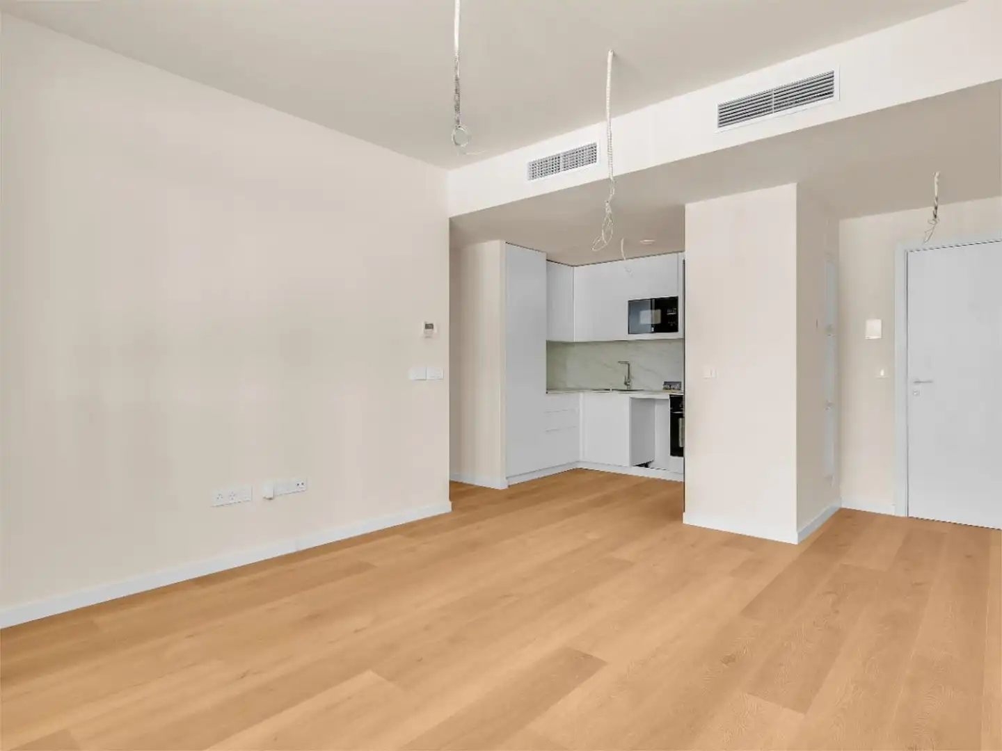 Flat for sale in Calle Menorca, 7, Los Guindos - Parque Mediterráneo - Santa Paula Flat for sale in Málaga with Air Conditioner, Heating and Parquet flooring