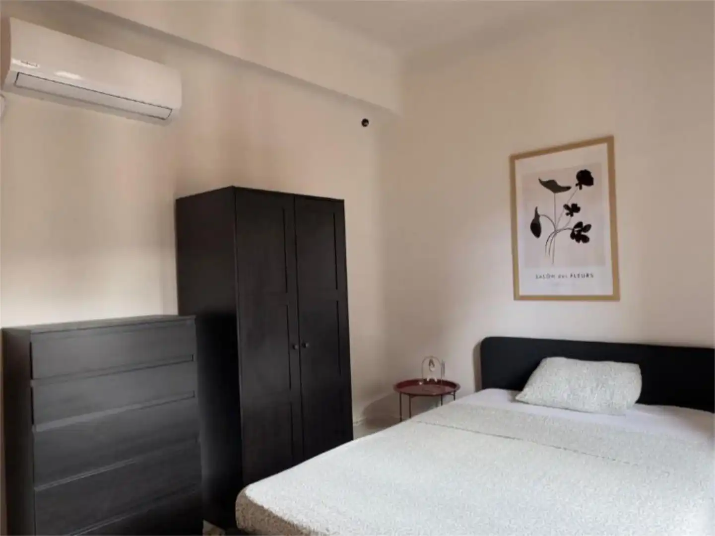 Habitación en Reyes Católicos, 63, Centro - Sagrario Habitación de Apartamento para compartir en Granada con Aire acondicionado, Calefacción y Amueblado