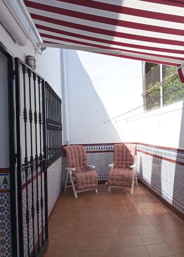 Terrasse von Einfamilien-Reihenhaus zum Verkauf in Algodonales mit Terrasse und Balkon