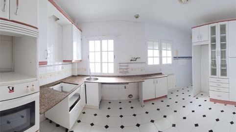 Foto 2 de Piso en venta en Avenida Amílcar Barca, 7, Asdrúbal - Bahía Blanca, Cádiz Capital