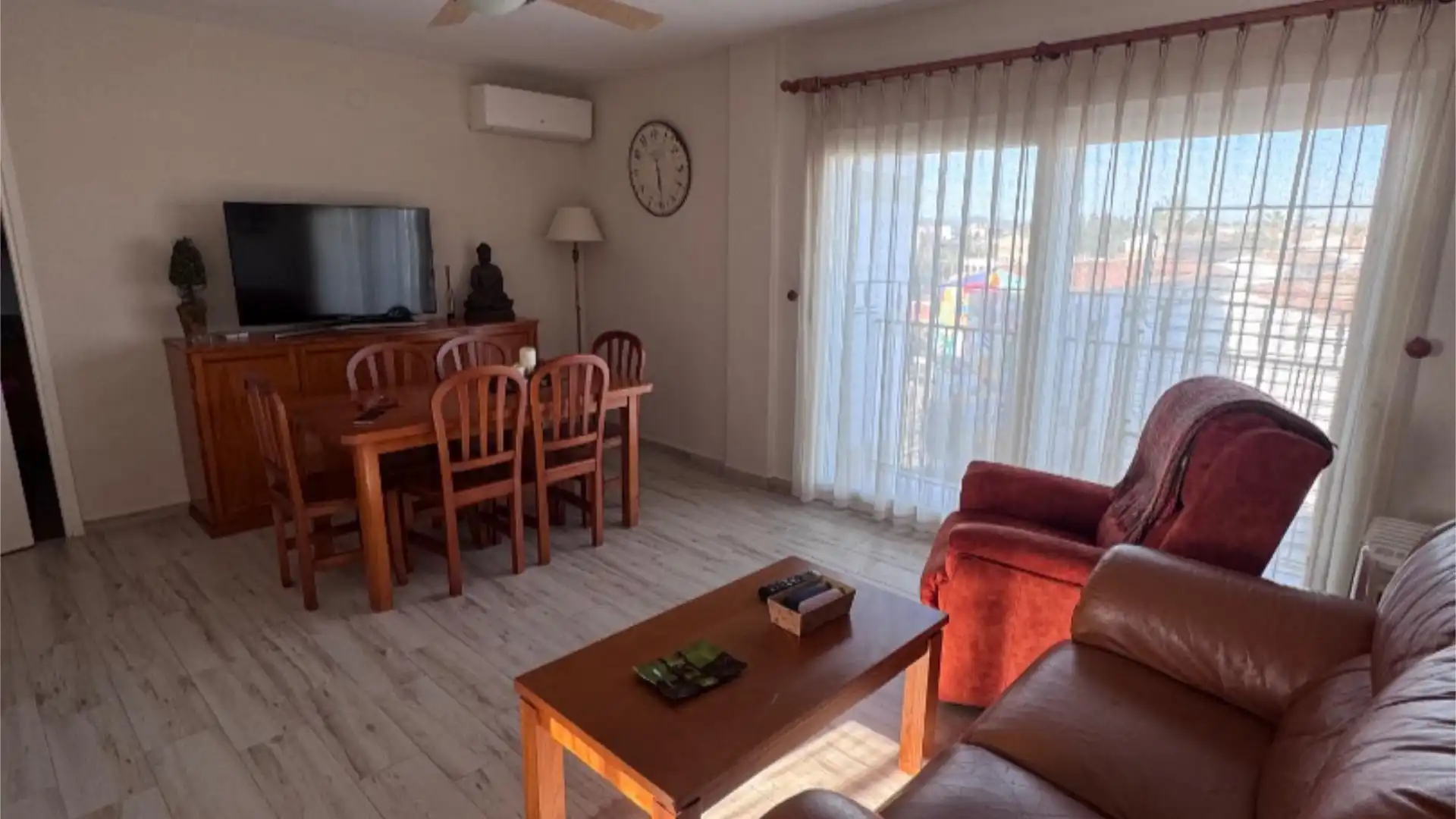 Piso en venta en Avenida de Juan Carlos I, 38d, Este