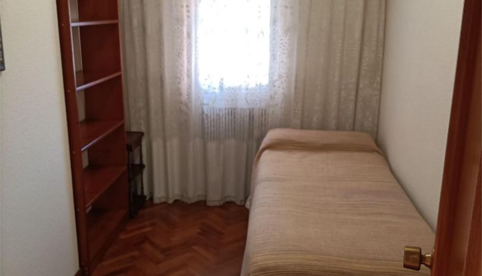 Flat for rent in Calle de la Infanta Mercedes, 1, Cuatro Caminos - Azca, Madrid Capital - image 1 Photo 1 of Flat for rent in Calle de la Infanta Mercedes, 1, Cuatro Caminos - Azca, Madrid Capital