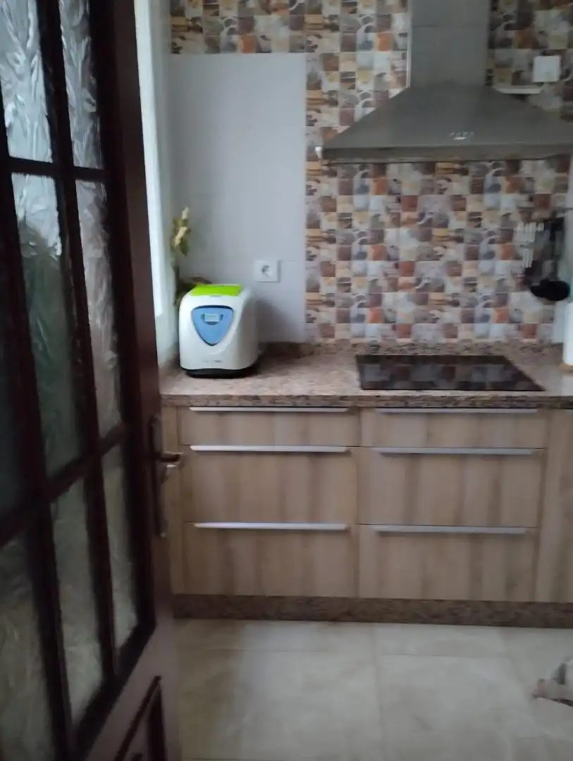 Piso en venta en Calle Ignacio de Loyola, 33, Puente Genil Cocina de Piso en venta en Puente Genil con Trastero y Parking comunitario