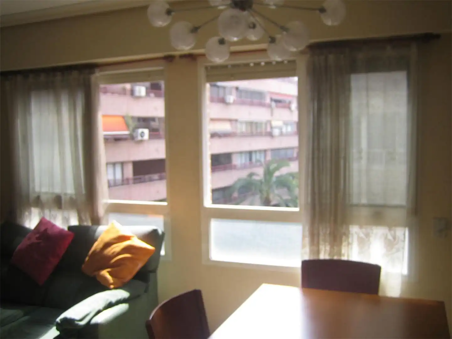 Room in Carrer Calderón de la Barca, 25, Mercado Living room of Flat for share in Alicante / Alacant with Furnished