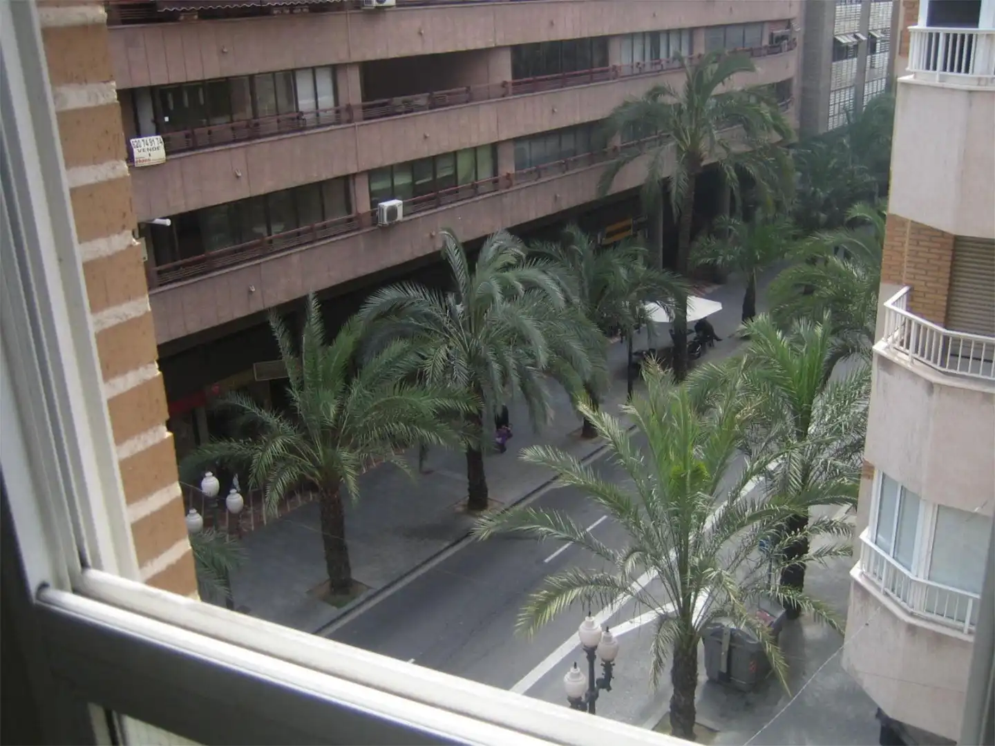 Room in Carrer Calderón de la Barca, 25, Mercado Exterior view of Flat for share in Alicante / Alacant with Furnished