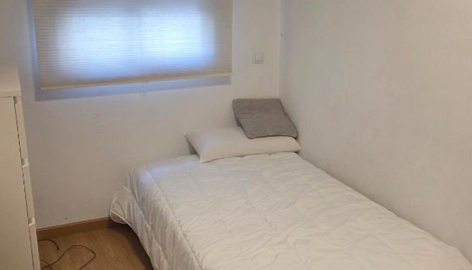 Room in Calle Martín Chirino, 2, Tenería I – La Tenería II, Pinto - image 1 Photo 1 of Room in Calle Martín Chirino, 2, Tenería I – La Tenería II, Pinto