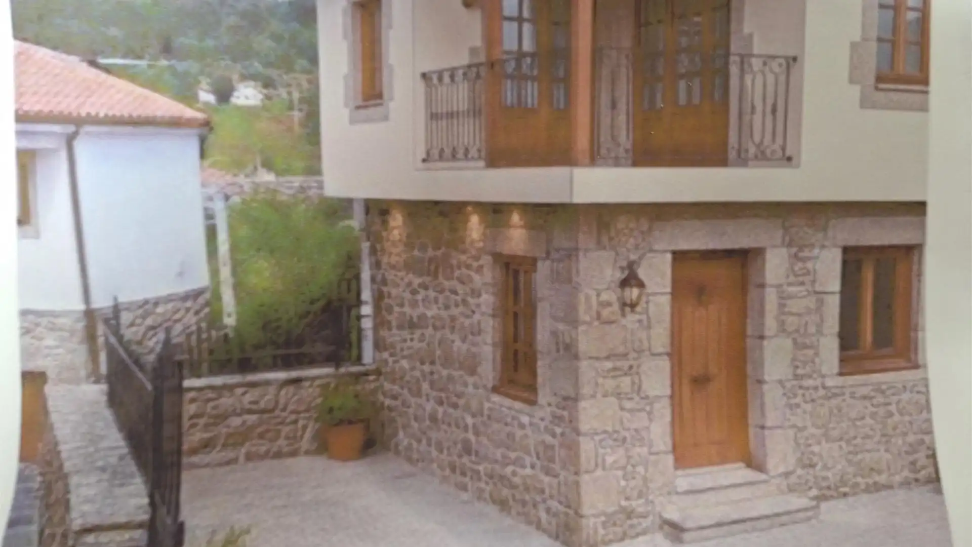 Vista exterior de Casa adosada en venta en Ourense Capital  con Terraza, Amueblado y Balcón