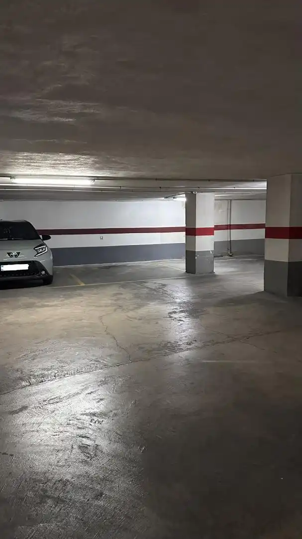 Parking de Garaje de alquiler en Valencia