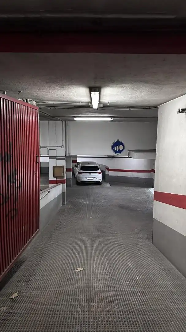 Parking de Garaje de alquiler en Valencia