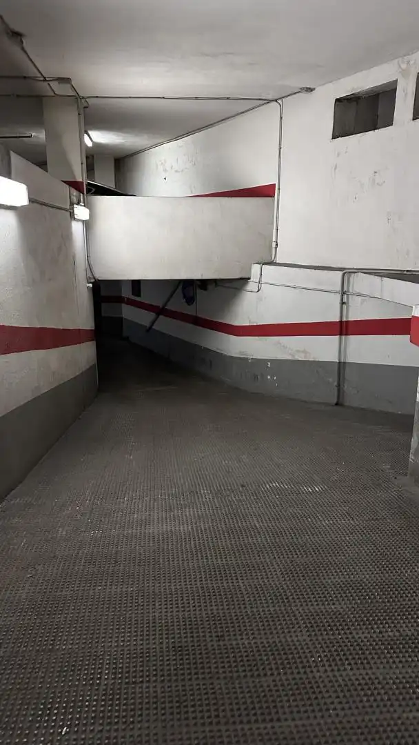 Parking de Garaje de alquiler en Valencia