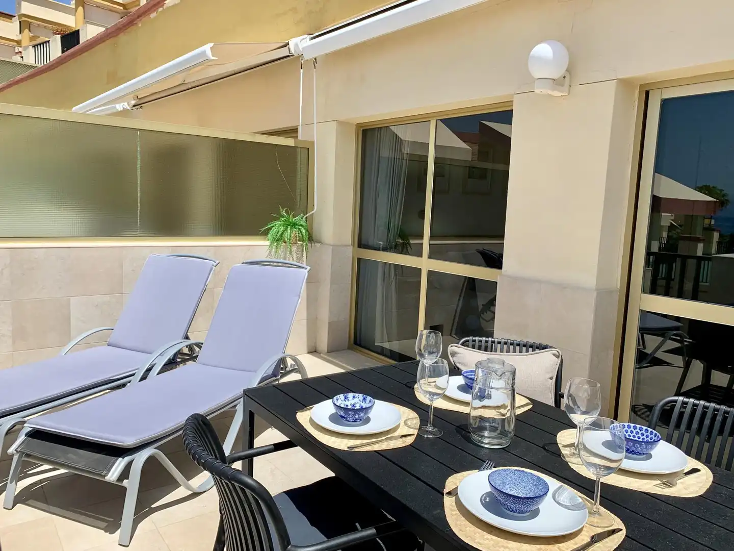 Flat for sale in Urbanizacion Jardines Golondrinas, 18, Romana Playa Terrace of Flat for sale in Marbella with Air Conditioner, Terrace and Swimming Pool