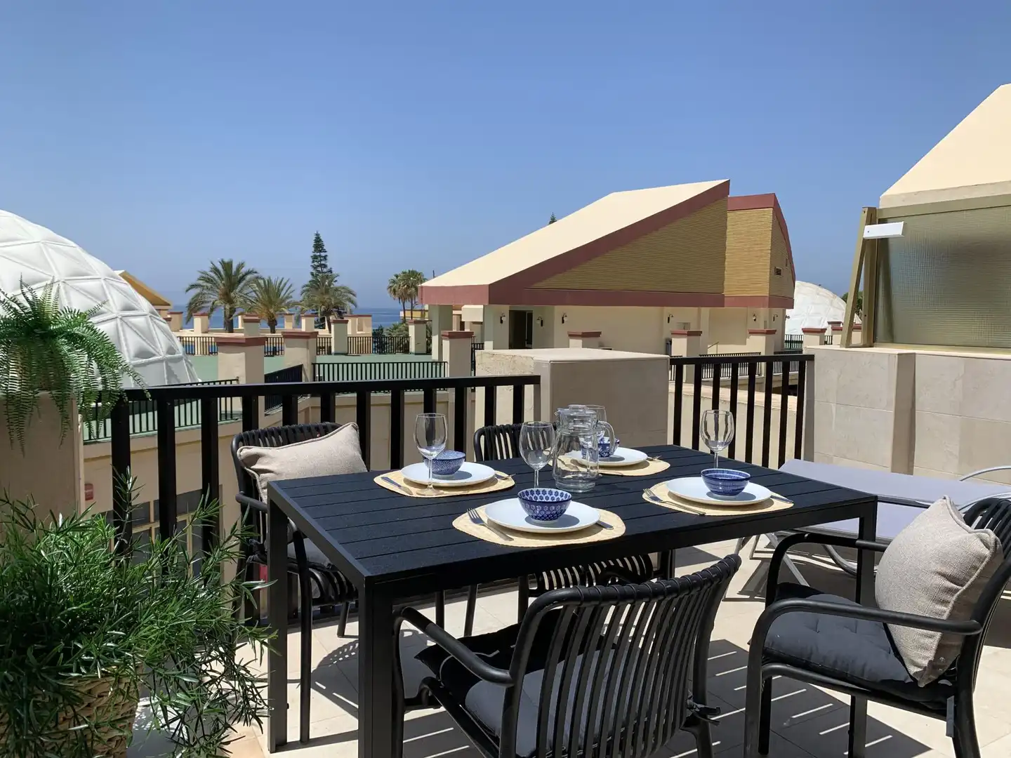 Flat for sale in Urbanizacion Jardines Golondrinas, 18, Romana Playa Terrace of Flat for sale in Marbella with Air Conditioner, Terrace and Swimming Pool
