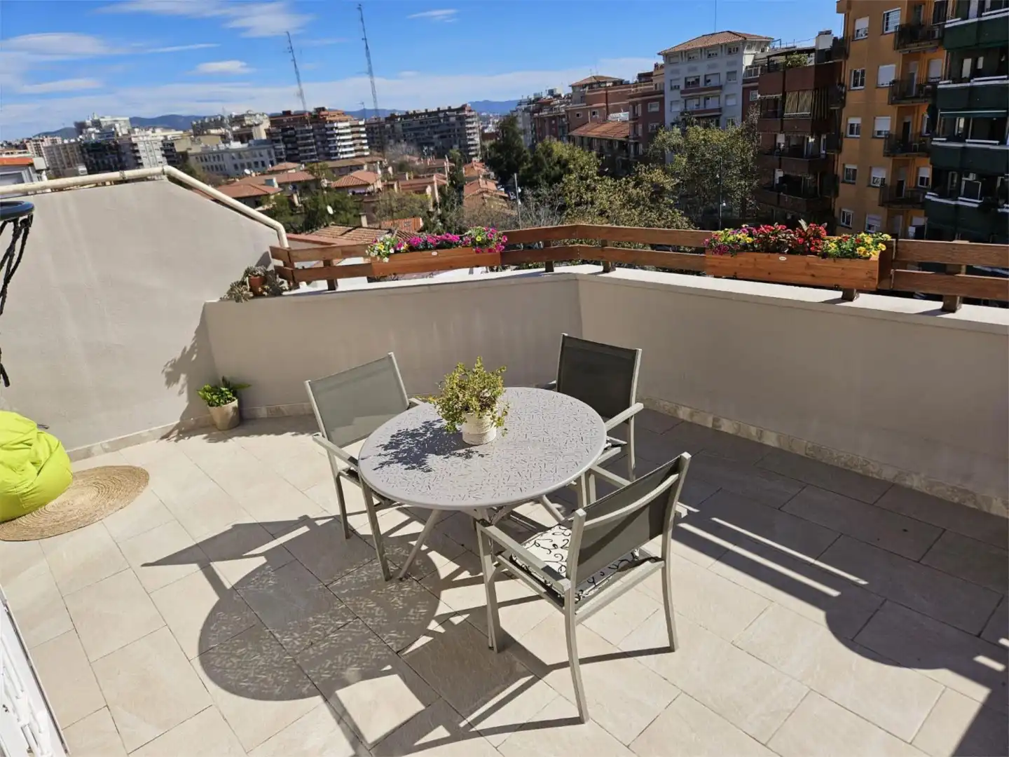 Terrace of Flat for sale in  Barcelona Capital  with Air Conditioner and Terrace
