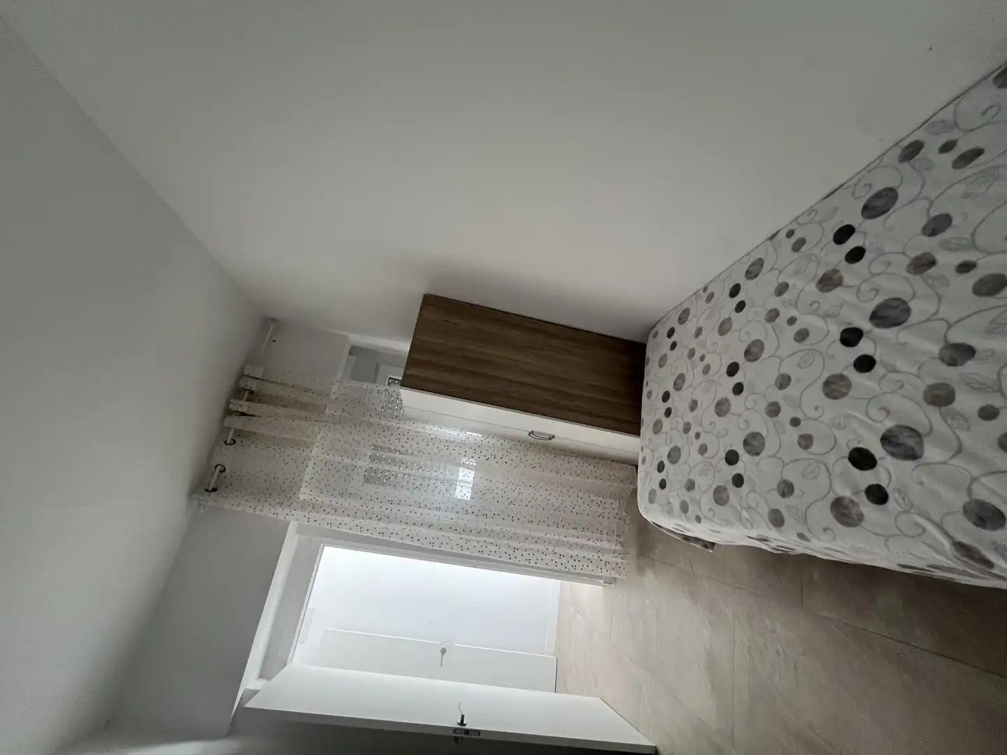Casa adosada en venta en Calle General Moscardó, Miguel Esteban Habitación de Casa adosada en venta en Miguel Esteban con Aire acondicionado, Terraza y Piscina
