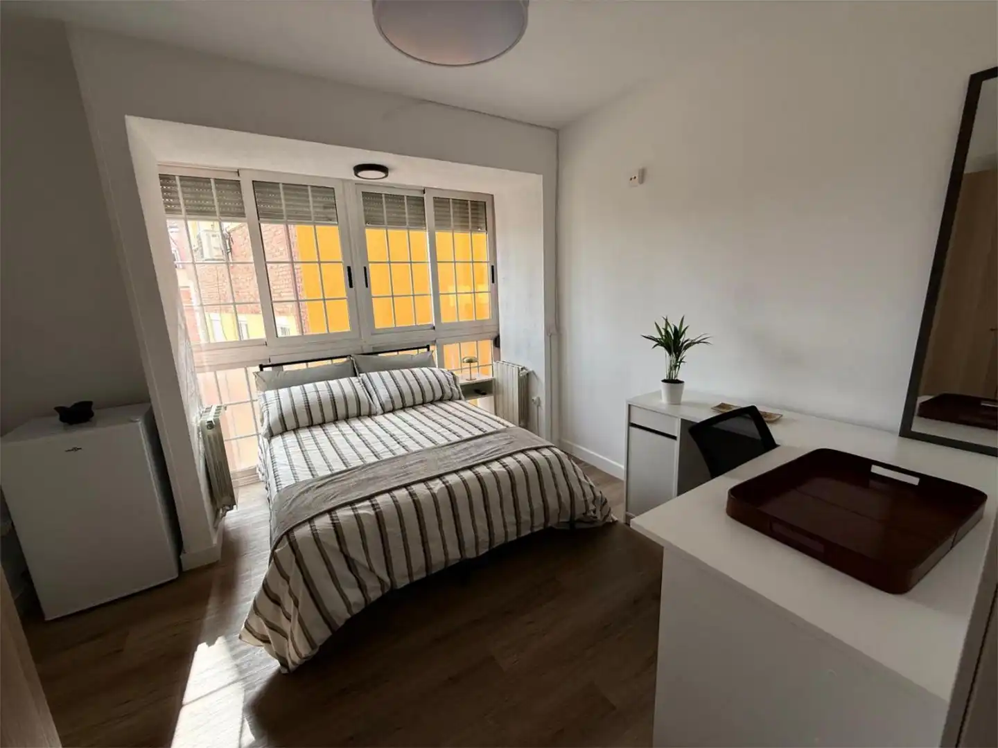 Schlafzimmer von Wohnung zur untervermieten in  Madrid Capital mit Klimaanlage, Heizung und Möbliert