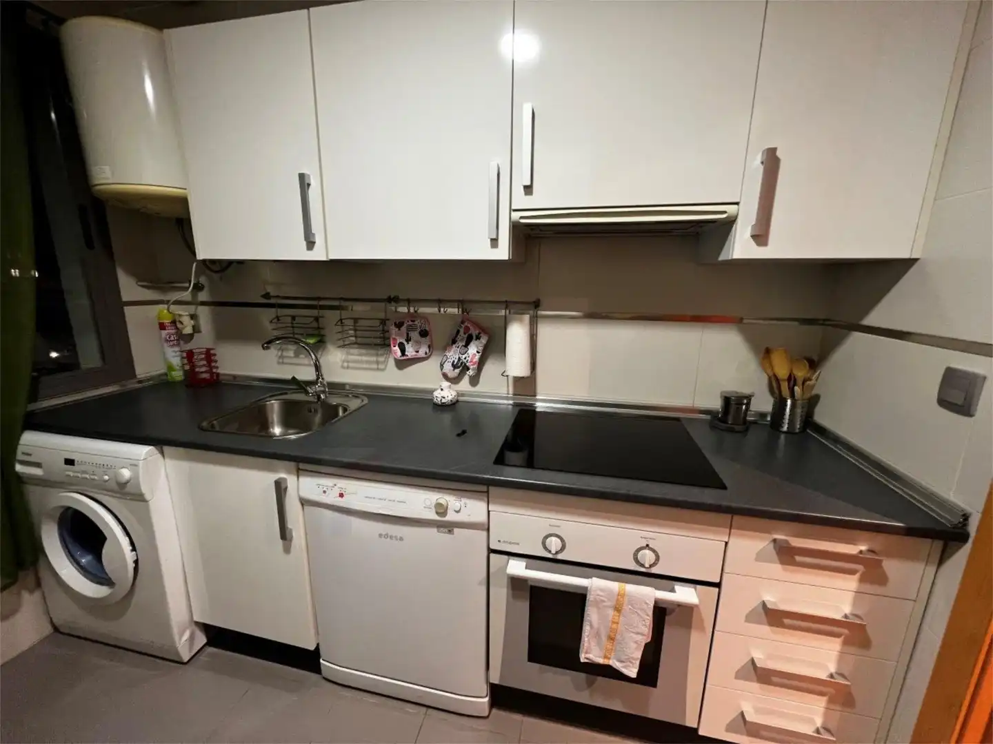 Apartamento de alquiler en Avenida Ricardo Carapeto Zambrano, 29, San Roque - Ronda Norte Cocina de Apartamento de alquiler en Badajoz con Aire acondicionado, Calefacción y Parquet