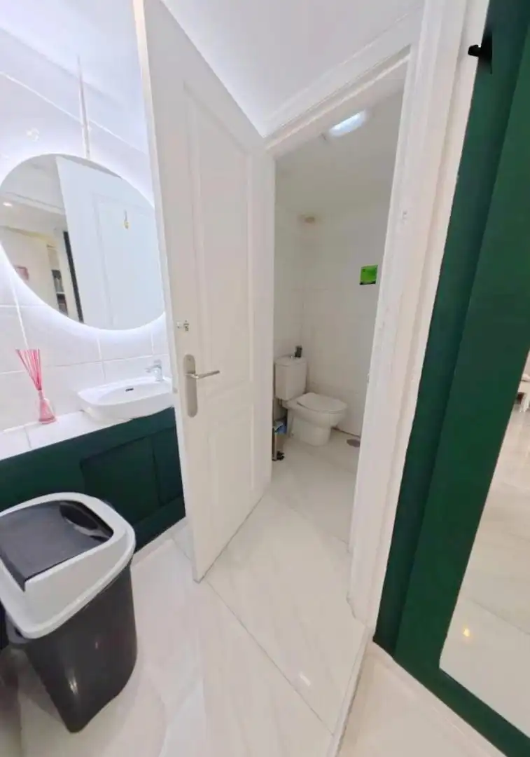 Baño de Local en traspaso en Arona con Aire acondicionado