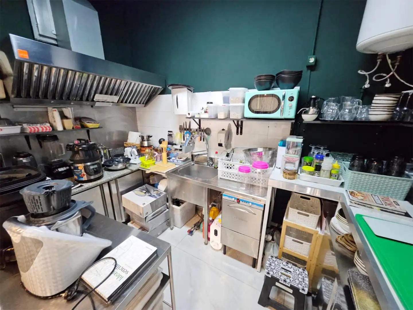 Cocina de Local en traspaso en Arona con Aire acondicionado