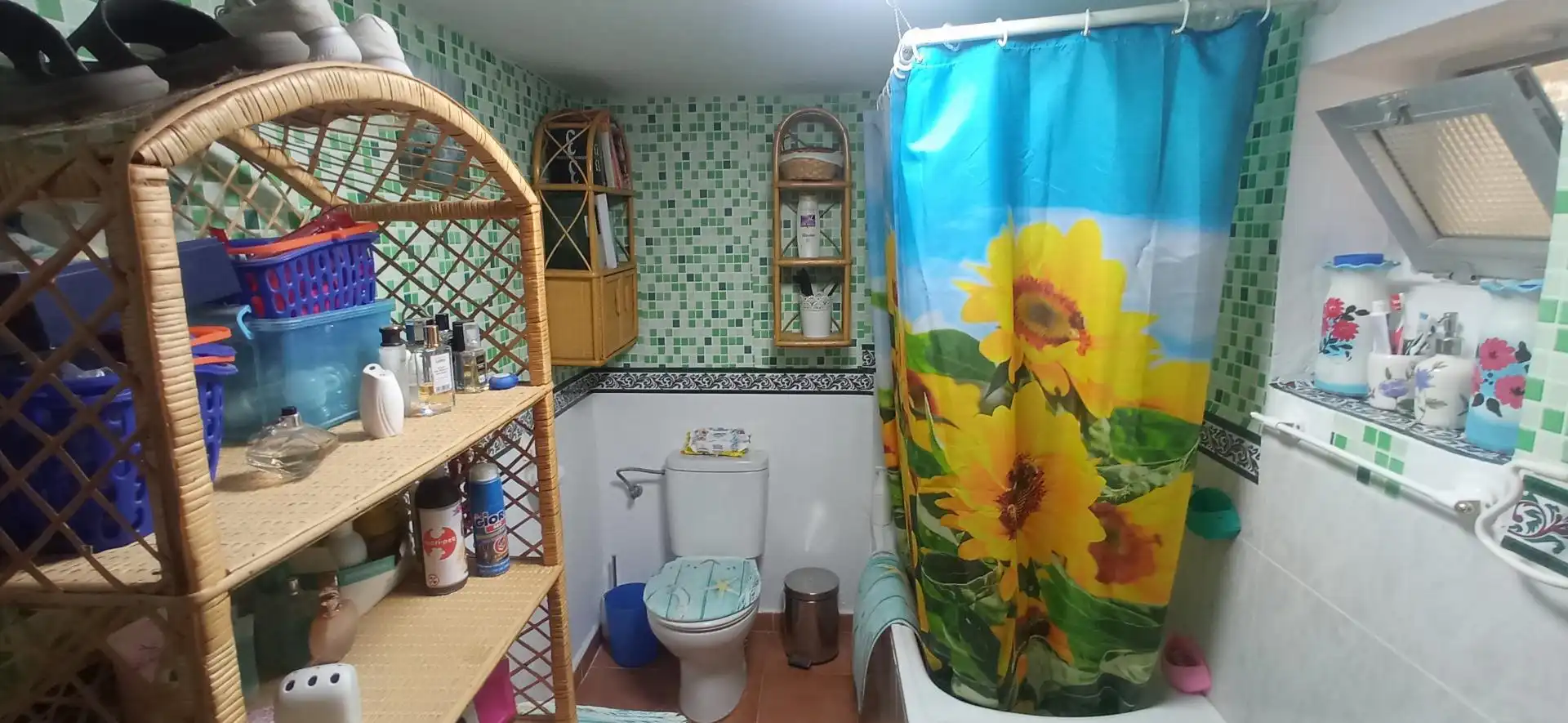 Bathroom of Detached homes for sale in Almáchar  with Air Conditioner, Heating and Terrace