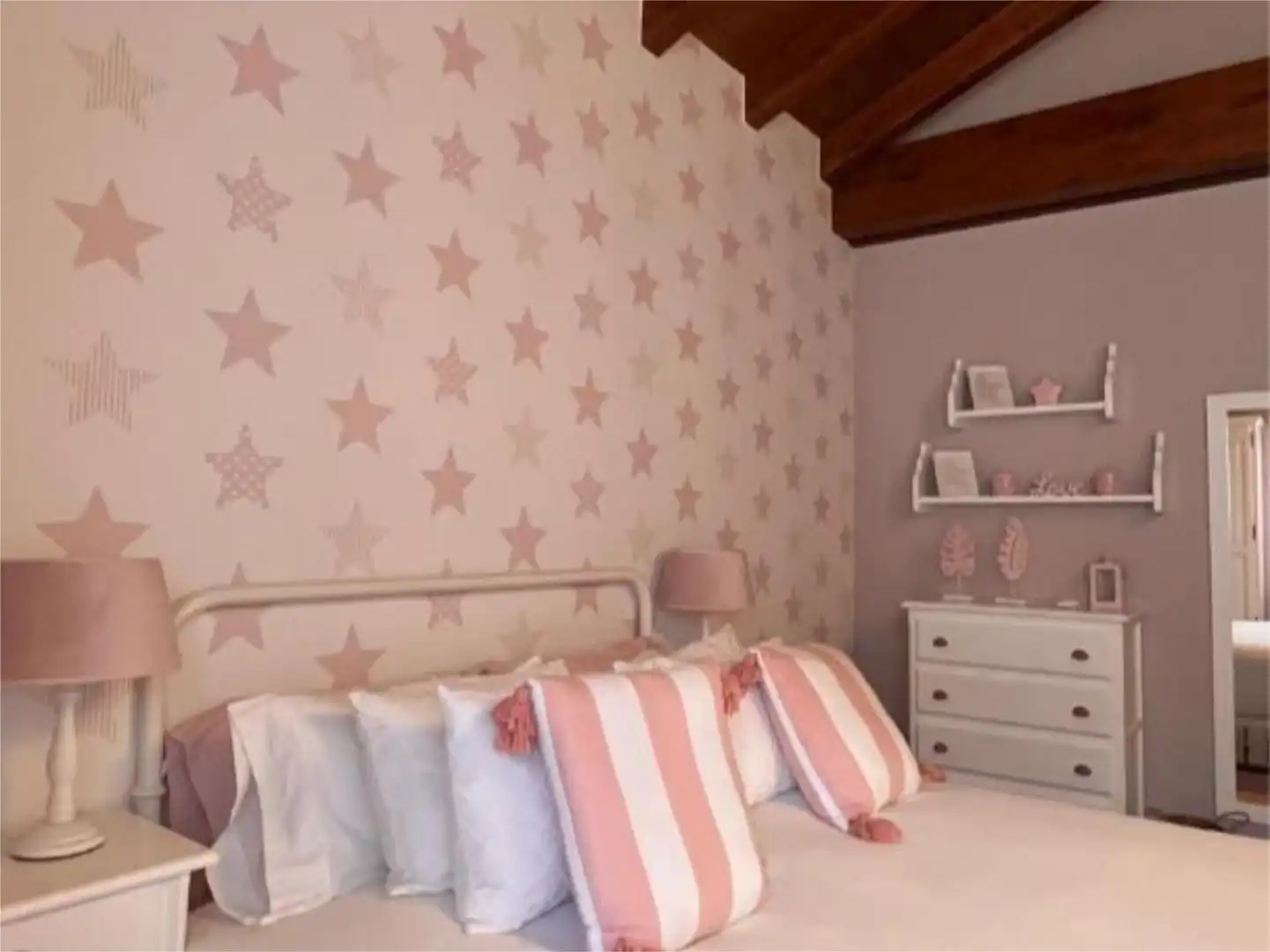 Houses for sale in Barrio Salcedo, Vioño Bedroom of Houses for sale in Piélagos with Heating, Private garden and Parquet flooring