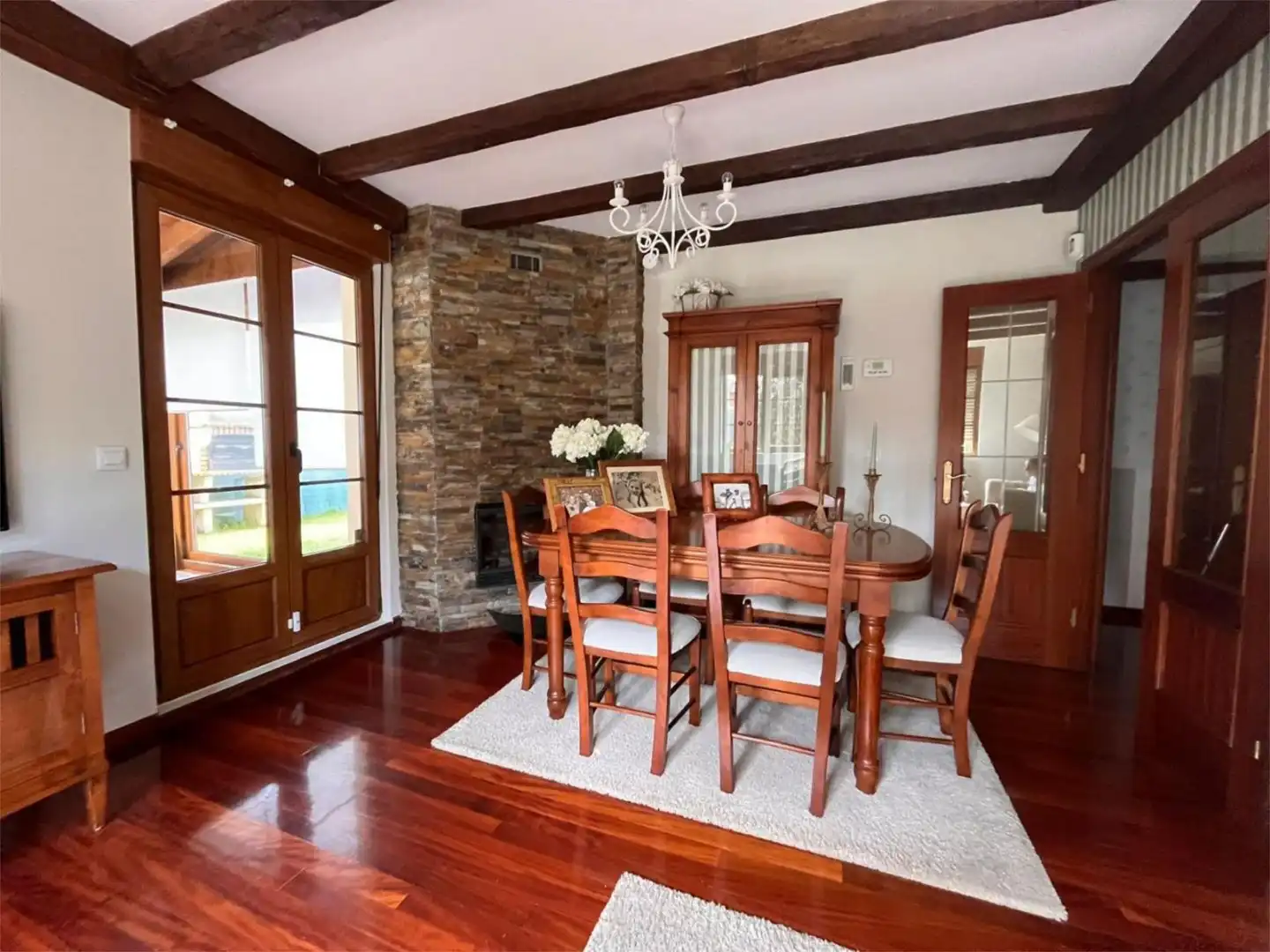 Houses for sale in Barrio Salcedo, Vioño Dining room of Houses for sale in Piélagos with Heating, Private garden and Parquet flooring