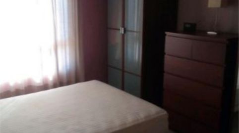 Foto 3 de Piso de alquiler en Plazuela Cienfuegos, 3, Torre Cruz - Los Molinos, Utrera