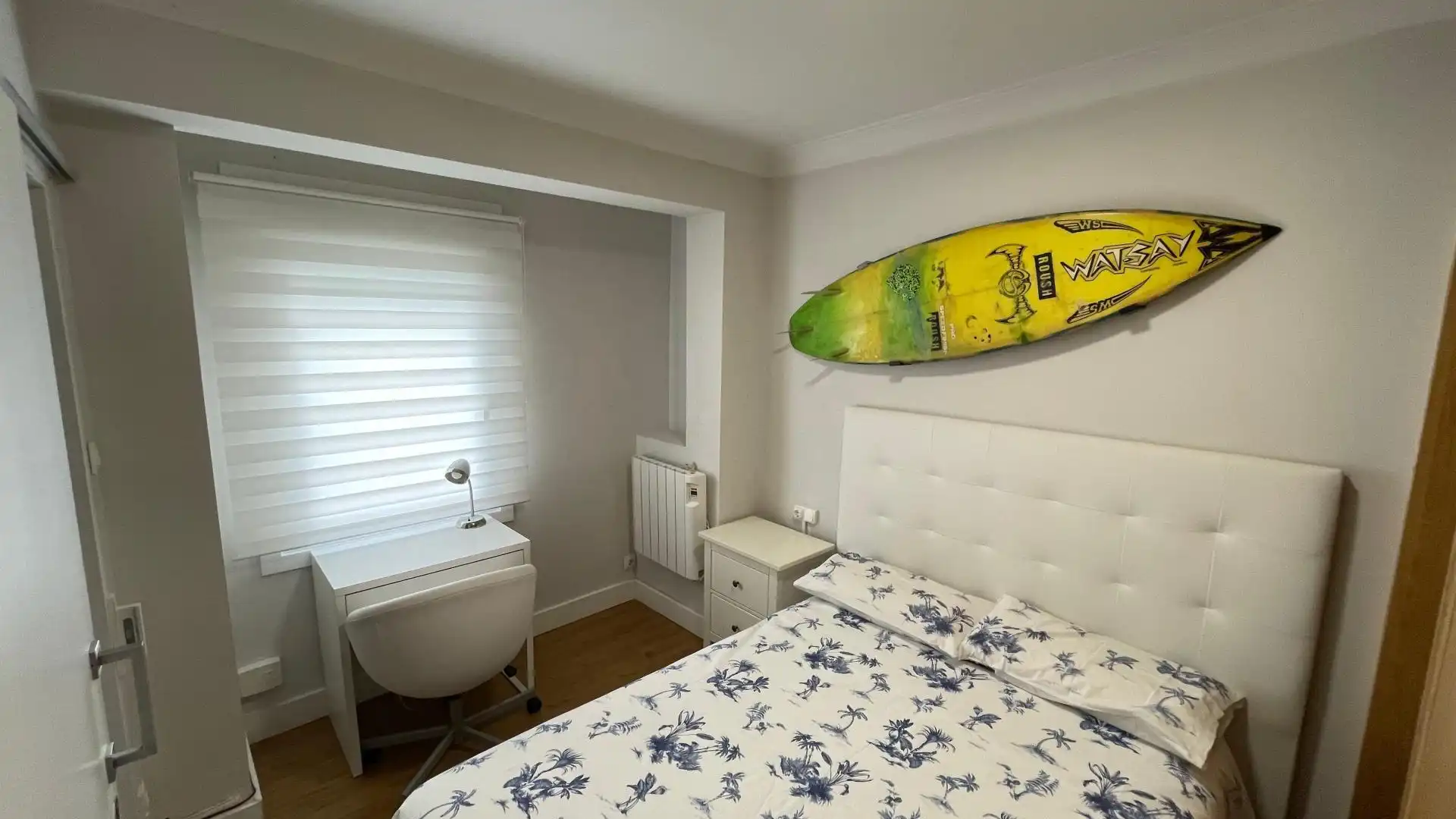 Bedroom of Flat for share in A Coruña Capital   with Heating, Parquet flooring and Furnished