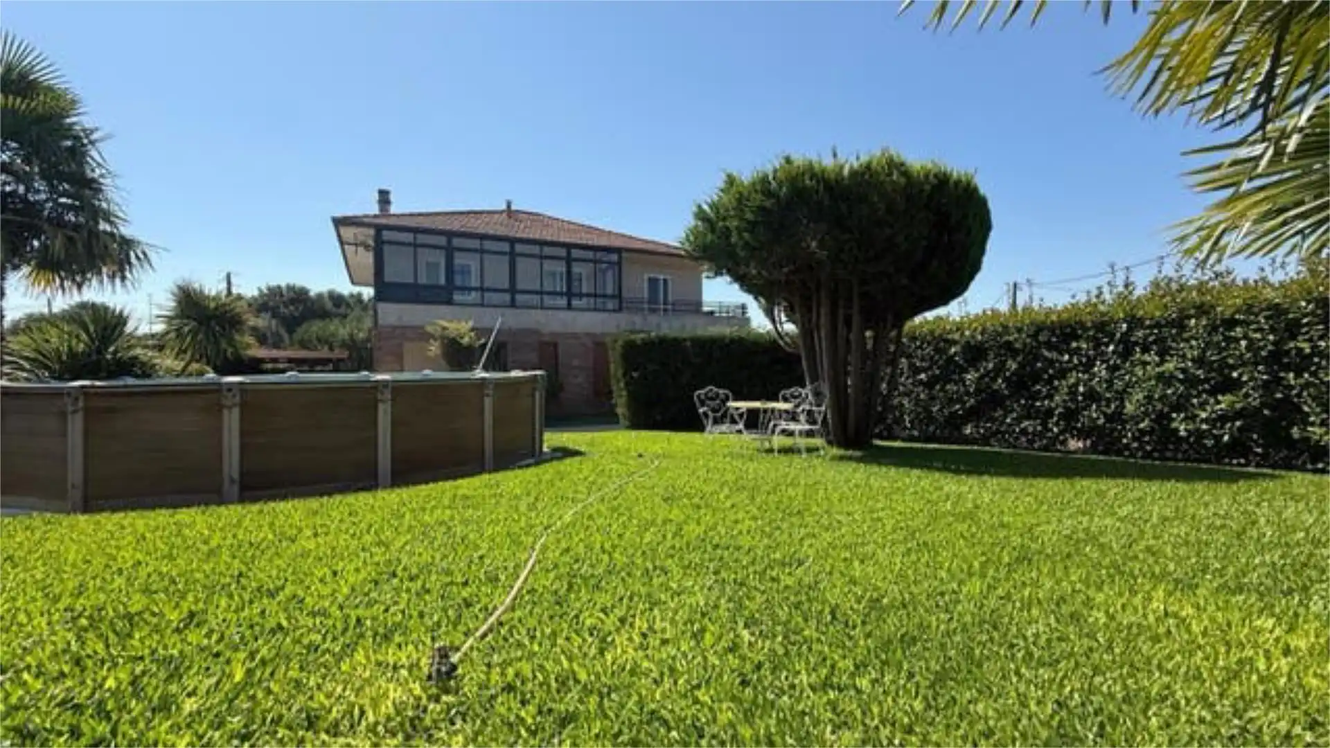 Casa adosada en venta en Lalín