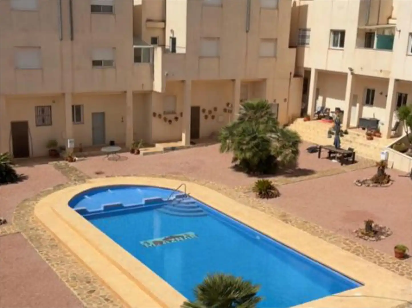 Einfamilien-Reihenhaus zum Verkauf in Calle la Peseta, 3, Hondón de los Frailes Schwimmbecken von Einfamilien-Reihenhaus zum Verkauf in Hondón de los Frailes mit Heizung, Privatgarten und Terrasse