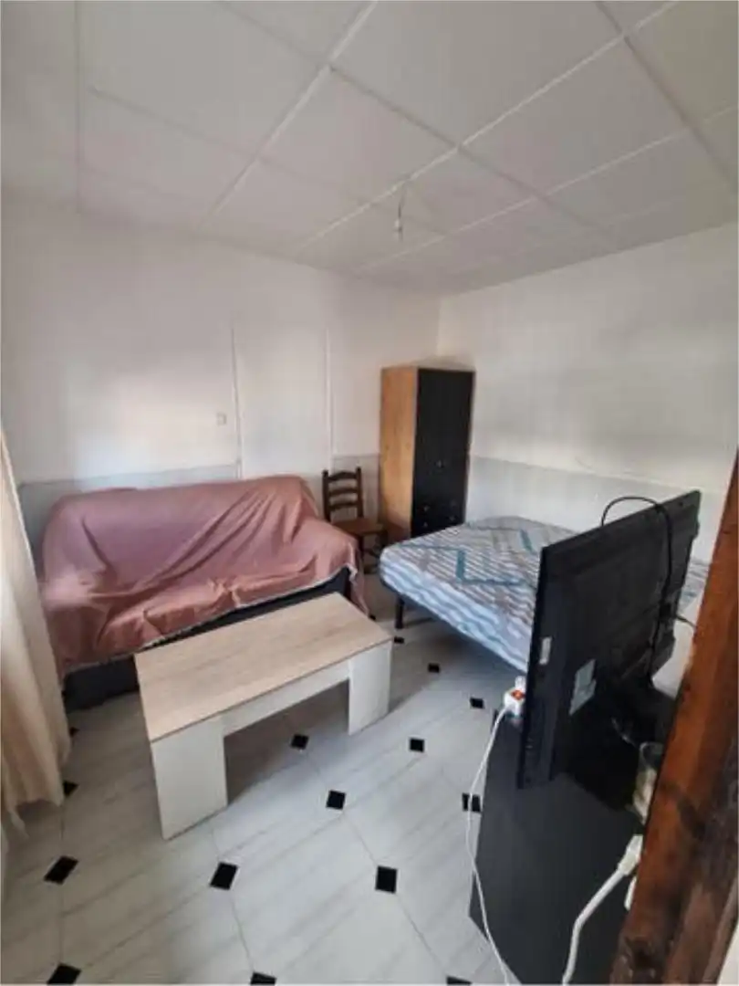 Habitación de Apartamento de alquiler en Murcia