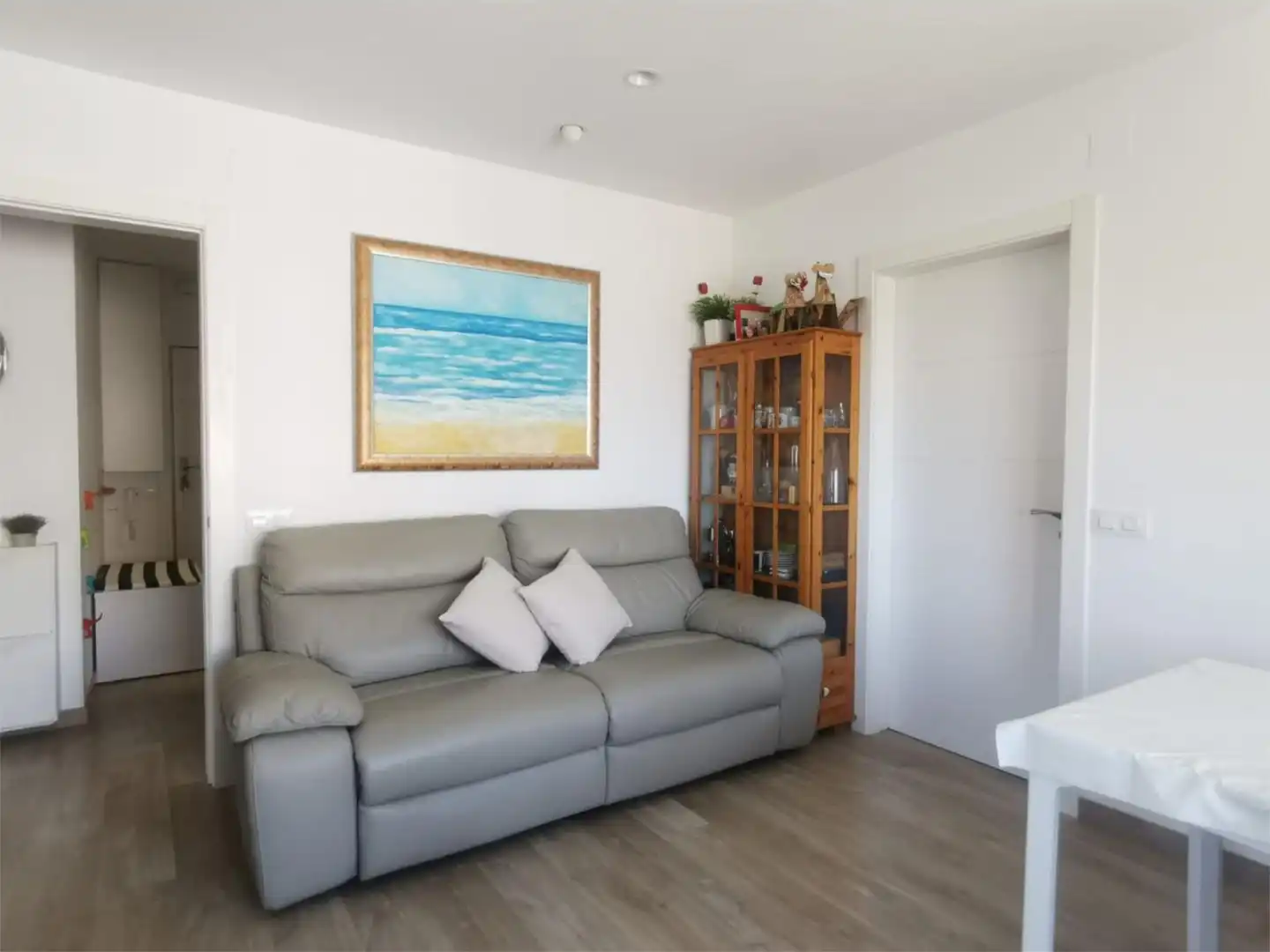 Pis en venda a La Plana Sala d'estar de Pis en venda en Esplugues de Llobregat amb Aire condicionat, Calefacció i Parquet