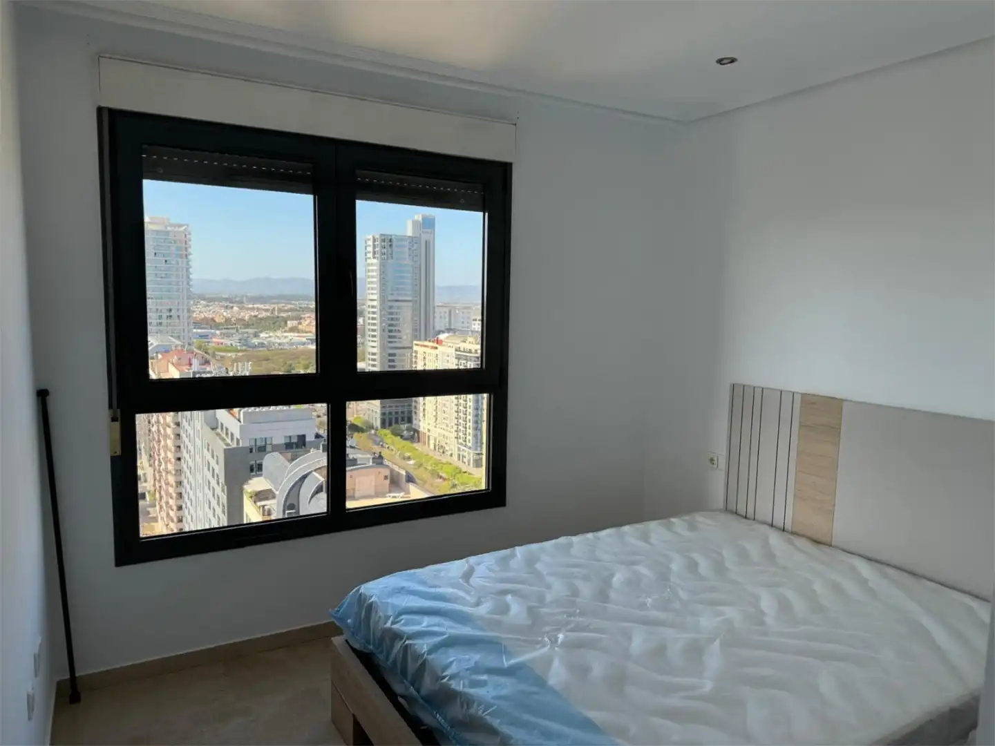 Habitación de Piso en venta en Valencia con Aire acondicionado, Calefacción y Terraza