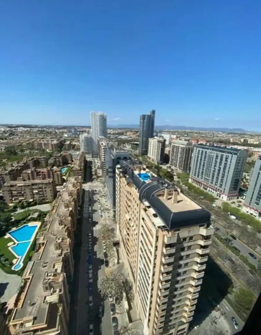 Vista exterior de Piso en venta en Valencia con Aire acondicionado, Calefacción y Terraza