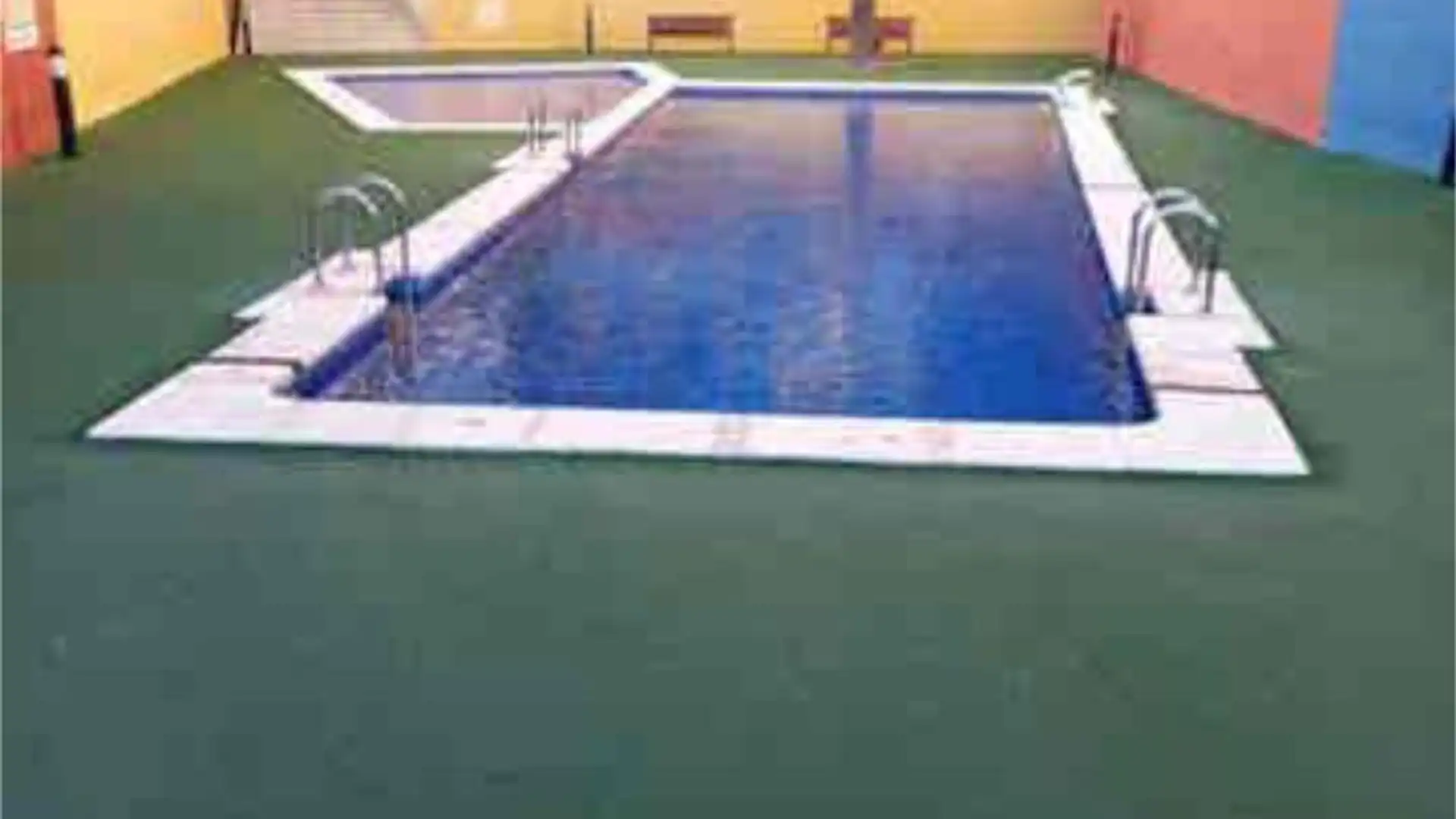 Piscina de Piso de alquiler en Sagunto / Sagunt con Calefacción, Terraza y Piscina