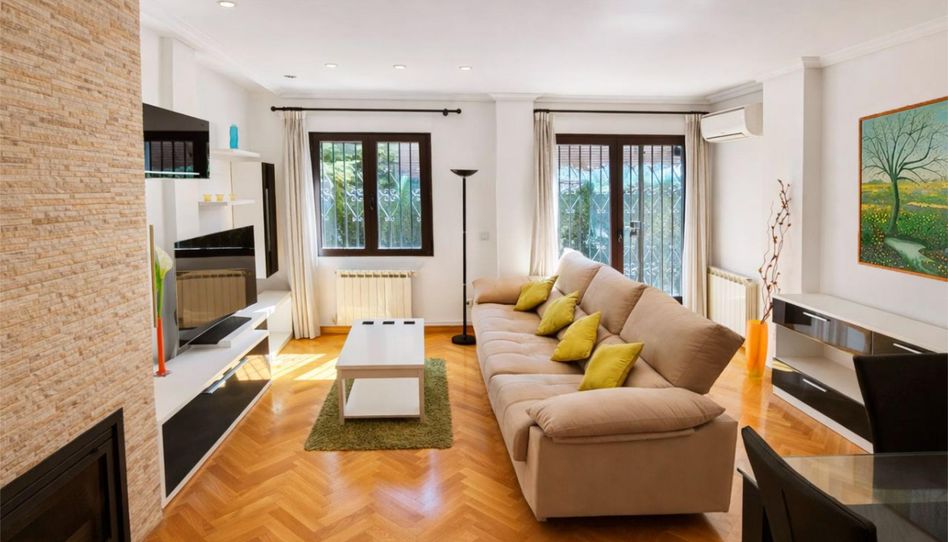 Piso en venta en Calle Medinaceli, 1, Casco Antiguo, Boadilla del Monte - imagen 1 Foto 1 de Piso en venta en Calle Medinaceli, 1, Casco Antiguo, Boadilla del Monte