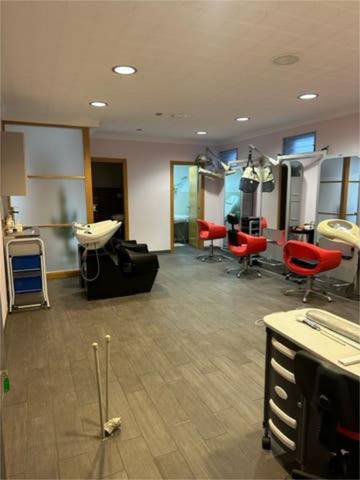 Local comercial en Alquiler en Adina - Portonovo