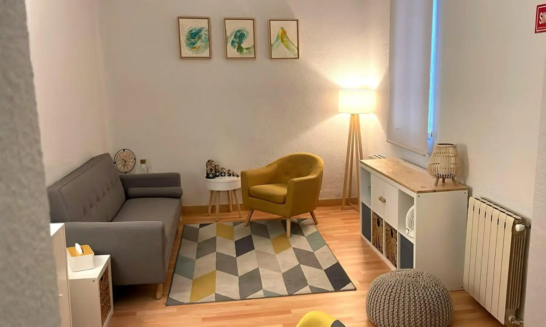 Sala de estar de Oficina de alquiler en  Madrid Capital
