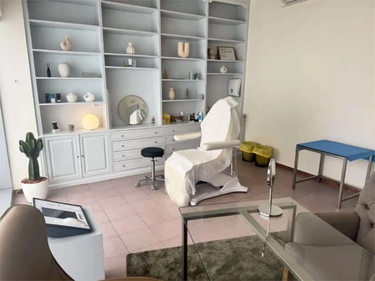 Sala de estar de Local de alquiler en Las Palmas de Gran Canaria con Aire acondicionado