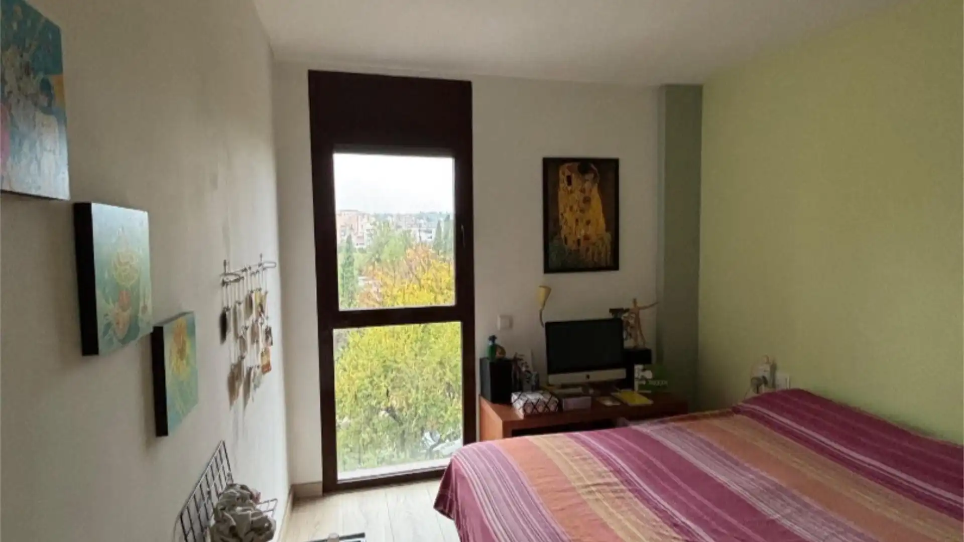 Habitación en Carrer Rafael Casanova, 34, Ponent