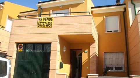 Foto 2 de Casa adosada de lloguer a Campillos, Málaga