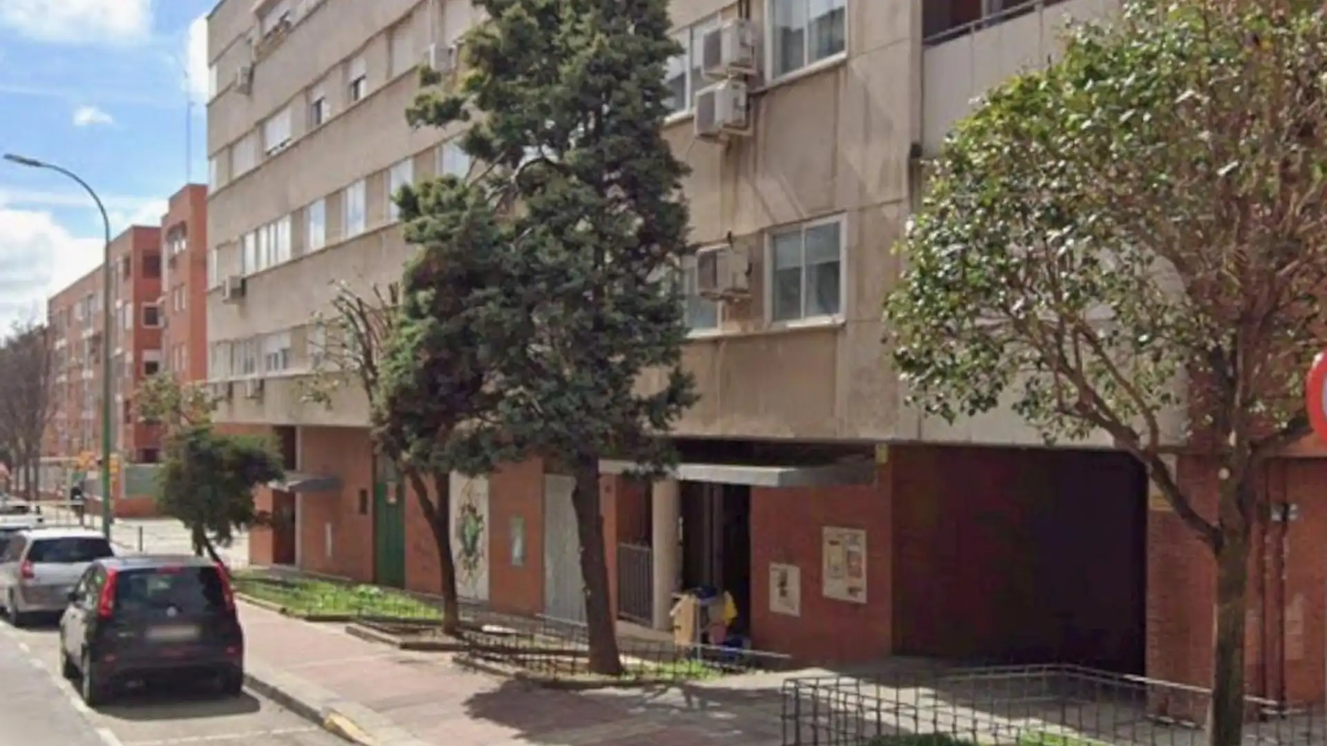 Außenansicht von Geschaftsraum zum Verkauf in Parla